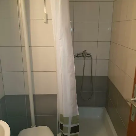24 Put Rota Apartment *