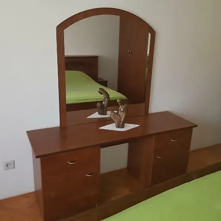 Apartment 24 Put Rota *