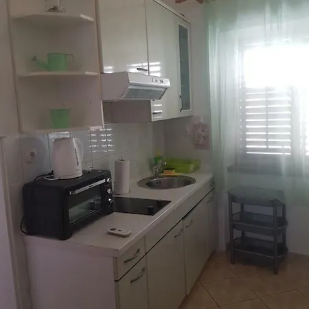 Apartment 24 Put Rota
